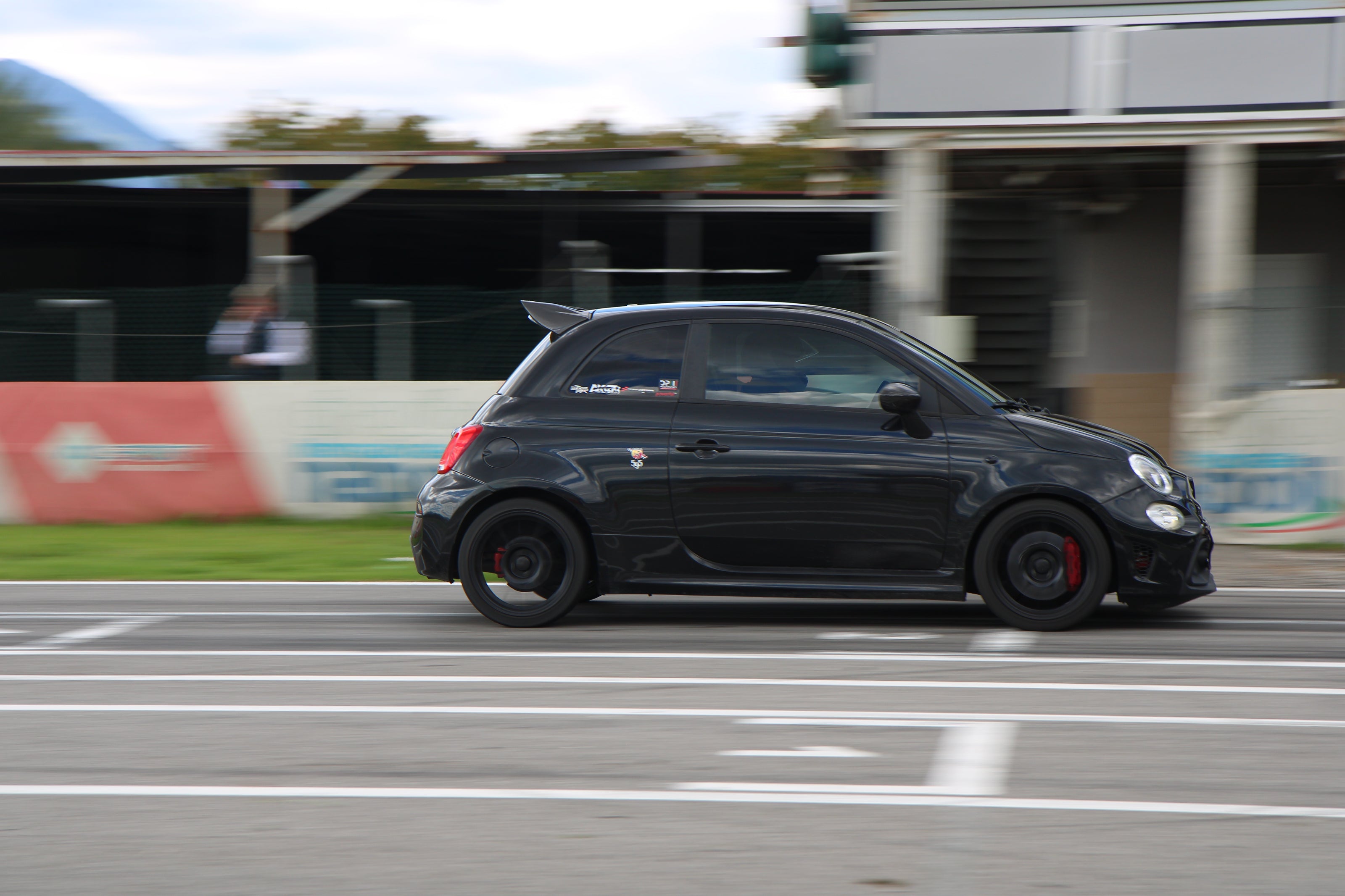 Fiat 500 Abarth Dama Nera