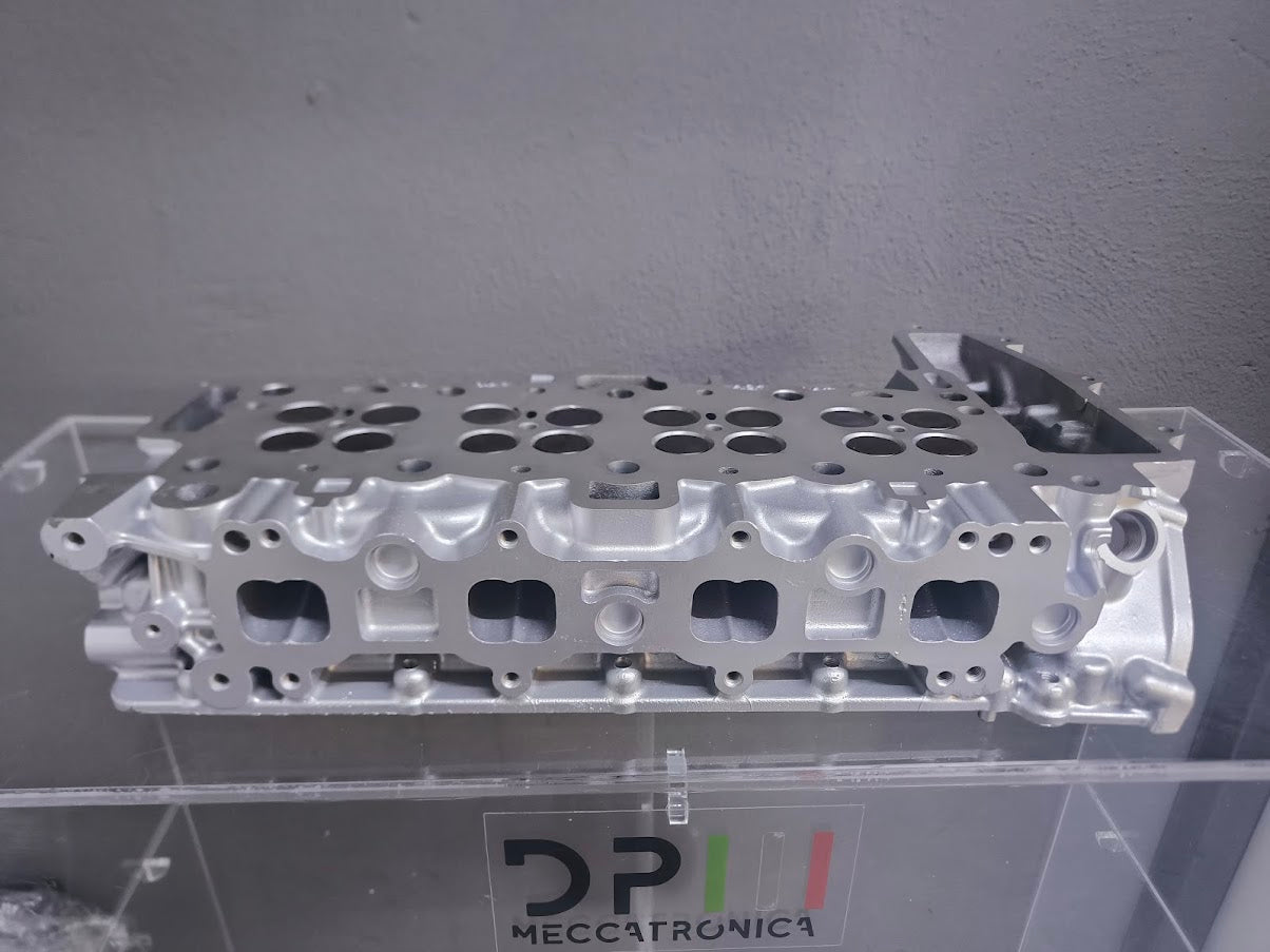 Testata disponibile revisionata rinforzata montata completa per 204DTD Jaguar Land Rover