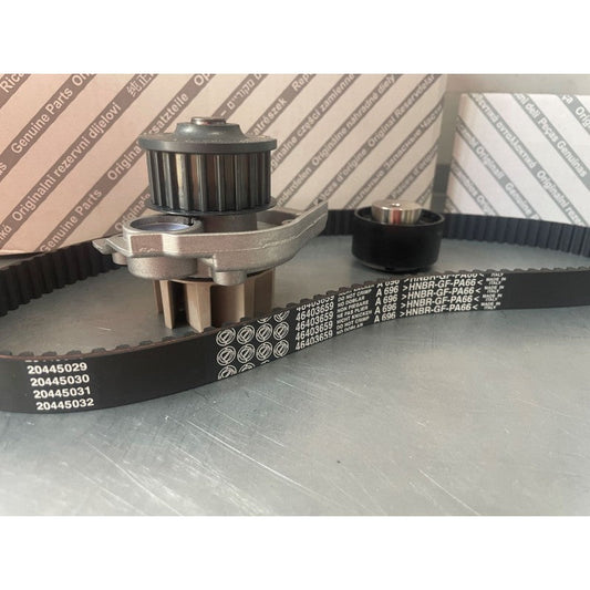 Kit distribuzione con pompa acqua ORIGINALE FIAT ABARTH